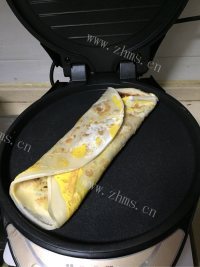 完美的软香鸡蛋饼做法图解5)