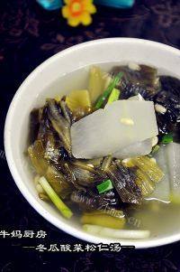 松仁酸菜冬瓜汤做法图解8)
