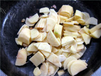 家常菜土豆片炒肉做法图解6)