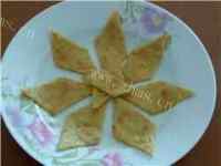 美味姜香煎饼做法图解6)