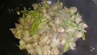 家常菜素炒花菜做法图解6)