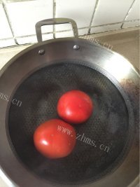 美味的番茄牛肉煲做法图解2)