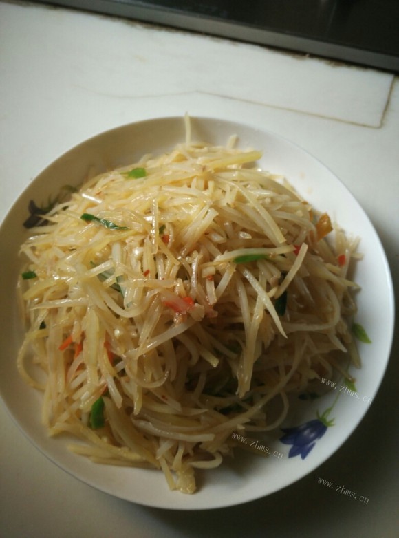 色味俱佳的酸辣土豆丝