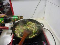 自己做的韭菜蛋炒饭