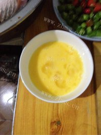 家常菜辣椒炒鸡蛋做法图解4)