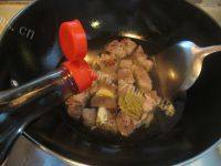 土豆炖牛肉（家常菜）做法图解10)