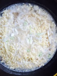 美味的海鲜面