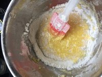 自制抹茶奶油蛋糕做法图解5)