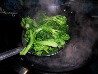 健康美食之清炒西兰花做法图解4)