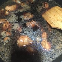 美味的黄豆焖猪蹄做法图解7)