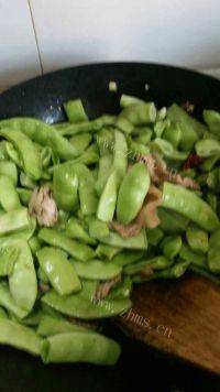家常菜芸豆炖肉做法图解5)