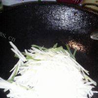 健康美食-青椒土豆丝的做法图解六