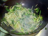 「美味可口」韭菜炒豆芽