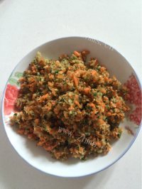 美味的蔬菜瘦肉粥做法图解4)