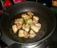 家常菜红烧肉做法图解8)
