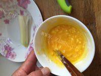 美味的西红柿紫菜蛋汤做法图解8)