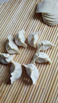 自己做的白菜猪肉水饺做法图解13)