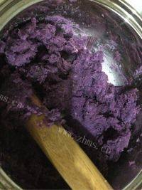 自制紫薯冰皮月饼做法图解3)