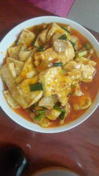 家常菜五花肉煎豆腐