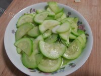 家常菜清炒西葫芦