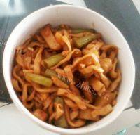 美味的土豆豆角焖面做法图解15)
