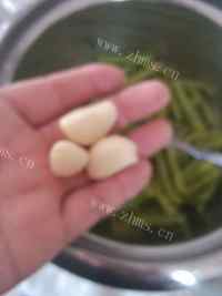 家常菜酱烧豆角做法图解3)