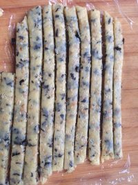 自制海苔芝麻阿拉棒做法图解7)