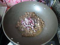 好吃的牛肉抓饭做法图解4)