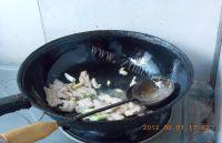 美味的茄子炖肉做法图解5)