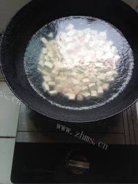 美味的豆腐汤做法图解2)