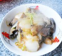 家常菜平菇炒白菜