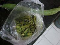 香气逼人的丝瓜炒毛豆做法图解1)