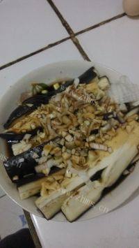 美味的蒸茄子做法图解6)