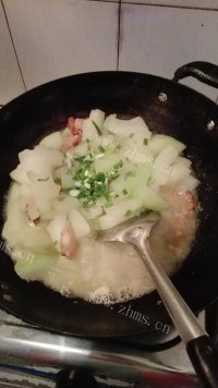 家常菜五花肉焖冬瓜做法图解5)