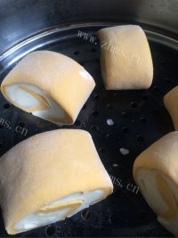 自制南瓜双色馒头做法图解3)
