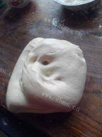 自制葱花饼做法图解4)