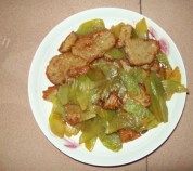 好吃的莴笋炒肉做法图解4)