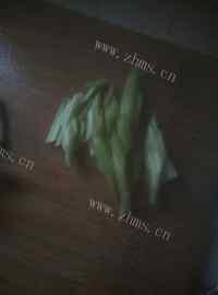 色香味浓的香菇青菜面做法图解2)