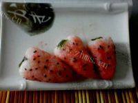 自制草莓小饭团做法图解7)