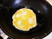 独特的洋葱炒鸡蛋做法图解6)