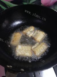营养丰富的红烧带鱼做法图解4)