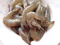 美味的蒜蓉开背虾做法图解1)