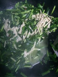 好吃的韭菜百叶做法图解5)