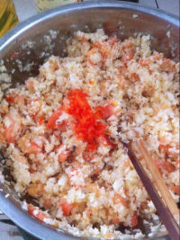 美味的西红柿白菜莲藕香菇饺做法图解5)