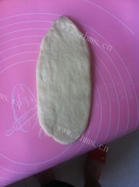 自制中种炼奶吐司做法图解6)