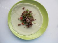 美味的香辣牛肉卷饼做法图解14)