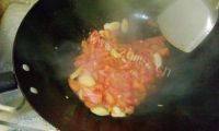 西红柿炖豆腐做法图解6)