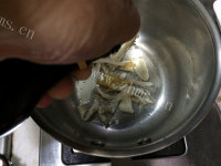 美味的沙虫汤浸水东芥菜的做法图解四