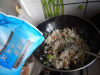 开胃的咸肉炒菜饭做法图解9)