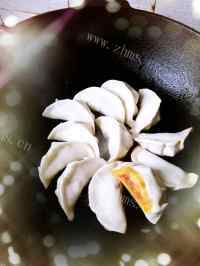 DIY煎饺子做法图解4)